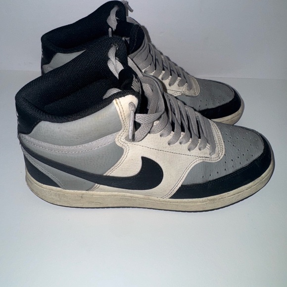 Nike Men's Black and Gray - Picture 3 of 7